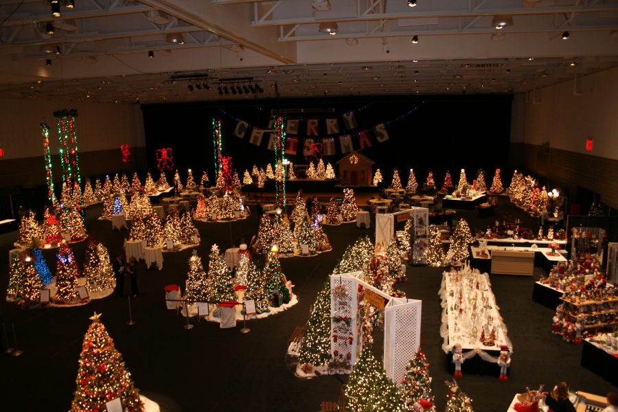 Hiawatha Homes Festival of Trees